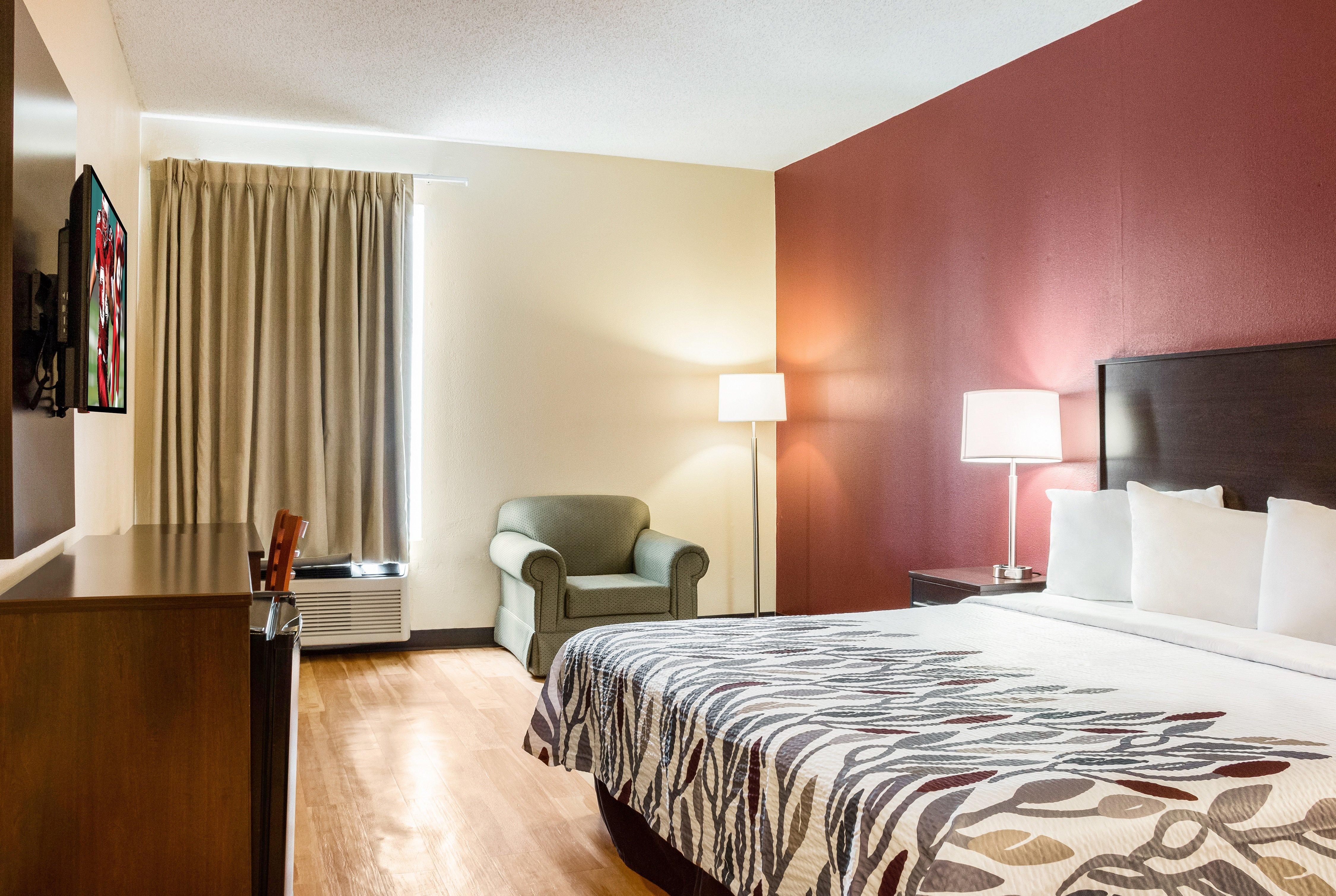 Red Roof Inn Dumas Bagian luar foto